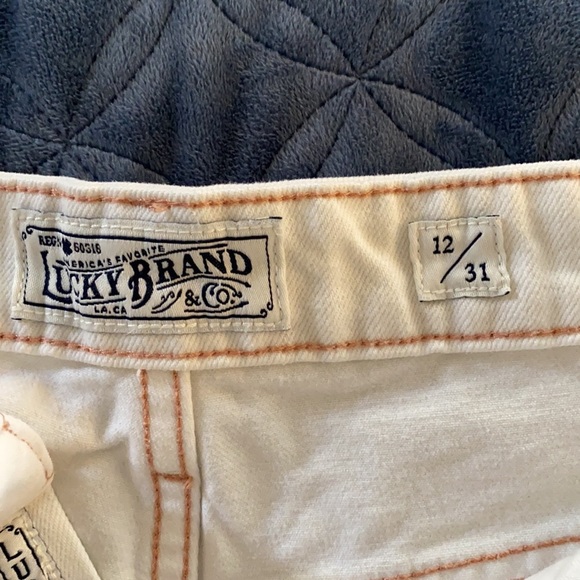 Lucky Brand Women's Mid Rise Relaxed Short - Picture 9 of 11